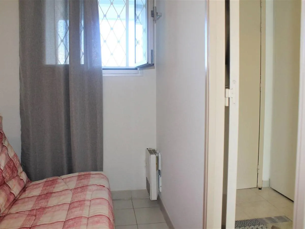 Bel Appartement 3 Pieces Avec Terrasse Et Parking A Villeneuve-Loubet Plage - Fr-1-252A-84 Apartment