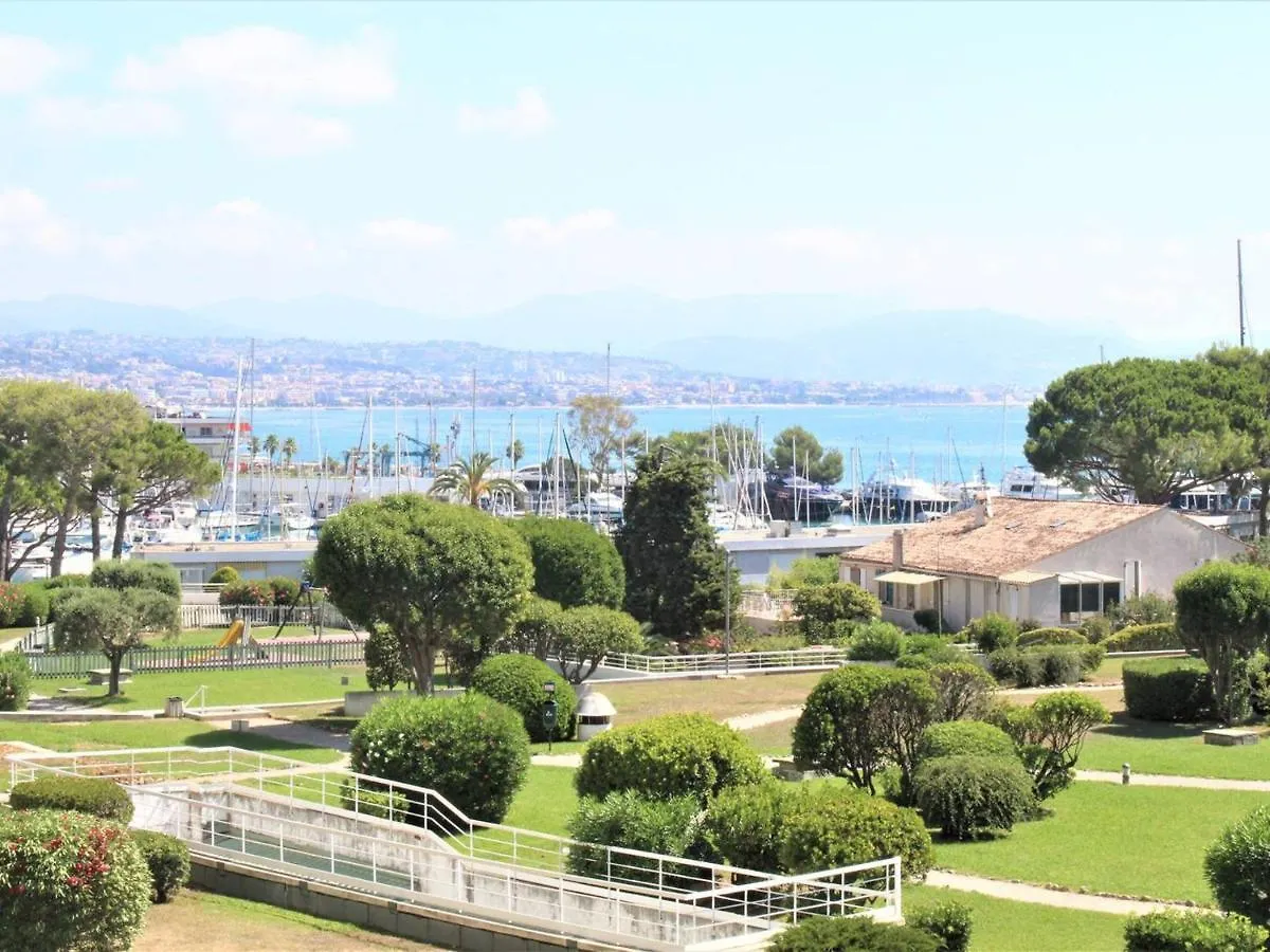 Bel Appartement 3 Pieces Avec Terrasse Et Parking A Villeneuve-Loubet Plage - Fr-1-252A-84 0*,