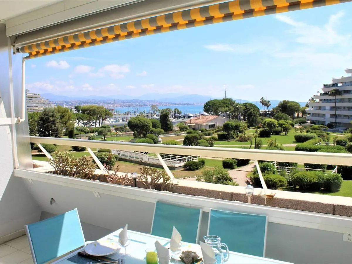 Apartment Bel Appartement 3 Pieces Avec Terrasse Et Parking A Villeneuve-Loubet Plage - Fr-1-252A-84